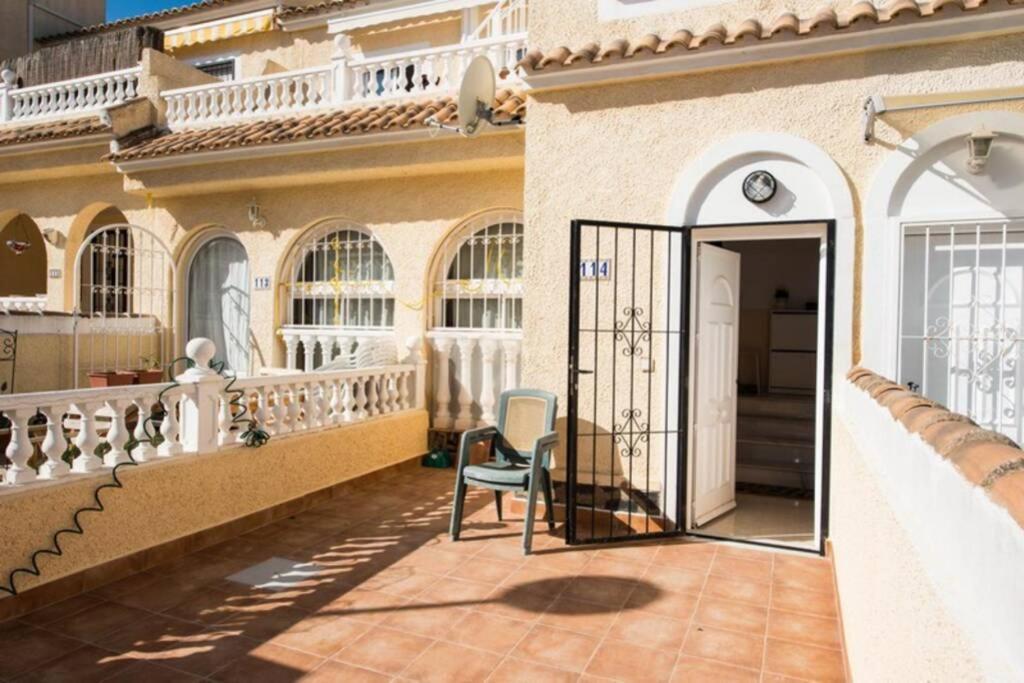 Puerto Marino Bungalow Moderno Luminoso Terraza Solarium Patio מראה חיצוני תמונה